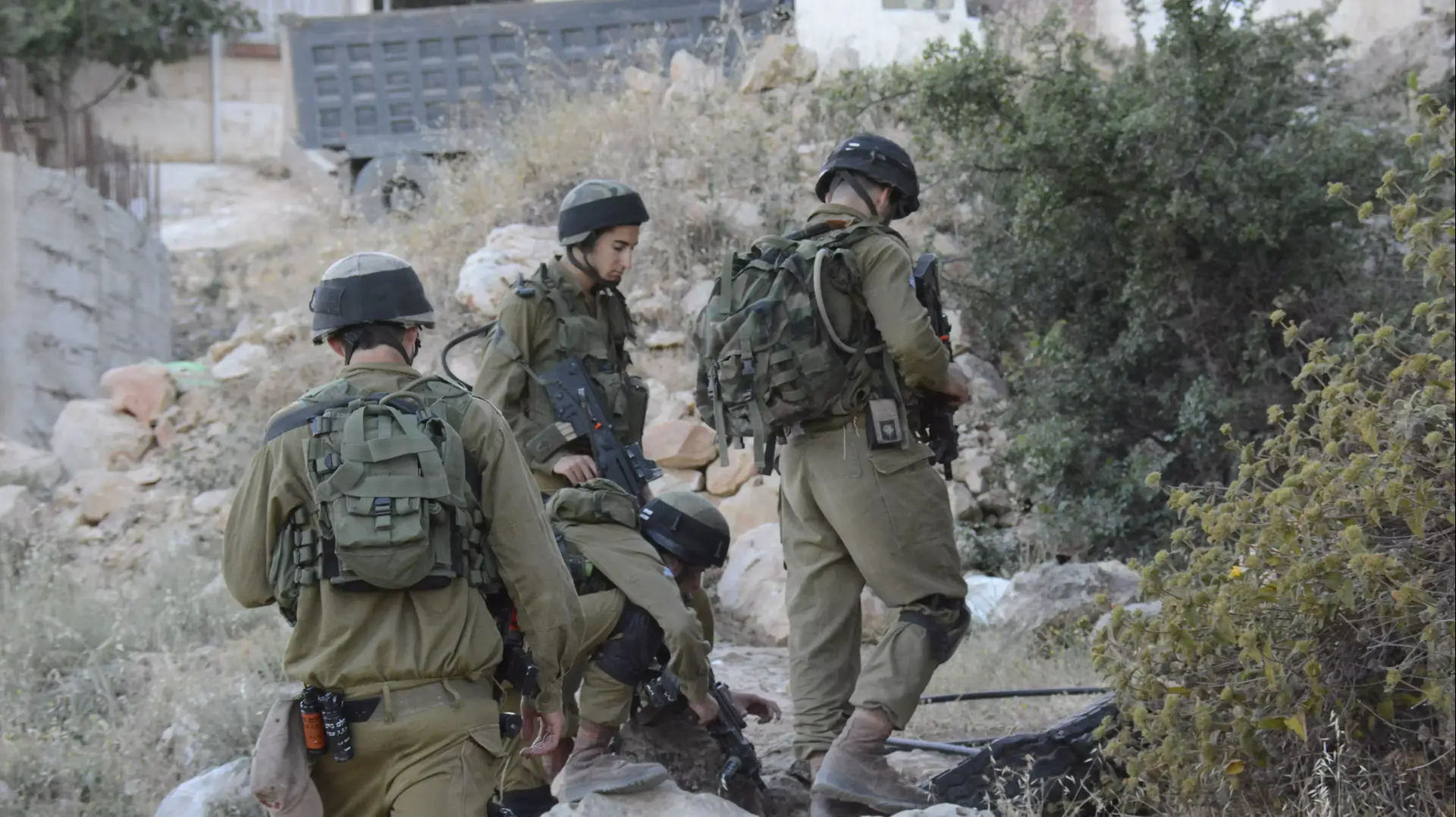 לוחמי חטיבת הנח"ל בחברון לוחמי חטיבת הנח"ל בחברון