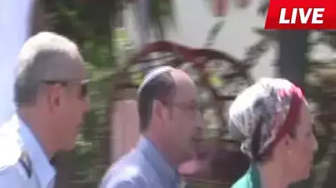 הוריו של גיל-עד שיר מגיעים לבית משפחת פרנקל בנוף איילון הוריו של גיל-עד שיר מגיעים לבית משפחת פרנקל בנוף איילון