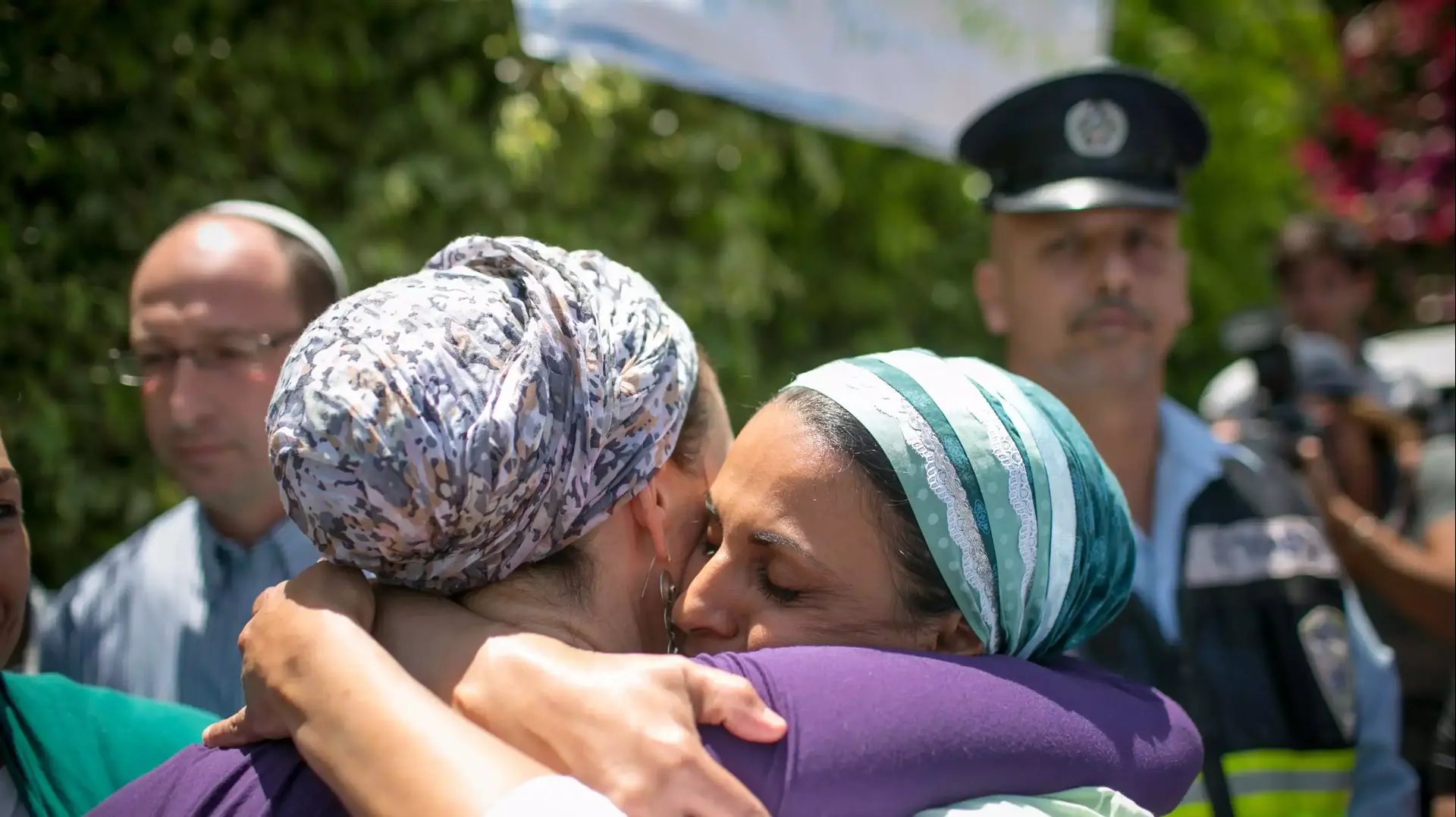 משפחות החטופים בנוף איילון משפחות החטופים בנוף איילון