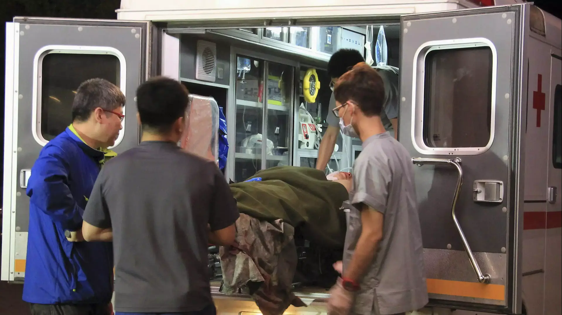 מצוד אחר חייל מצבא קוריאה הצפונית שרצח חמישה מחבריו ונמלט 22 ביוני 2014 מצוד אחר חייל מצבא קוריאה הצפונית שרצח חמישה מחבריו ונמלט 22 ביוני 2014