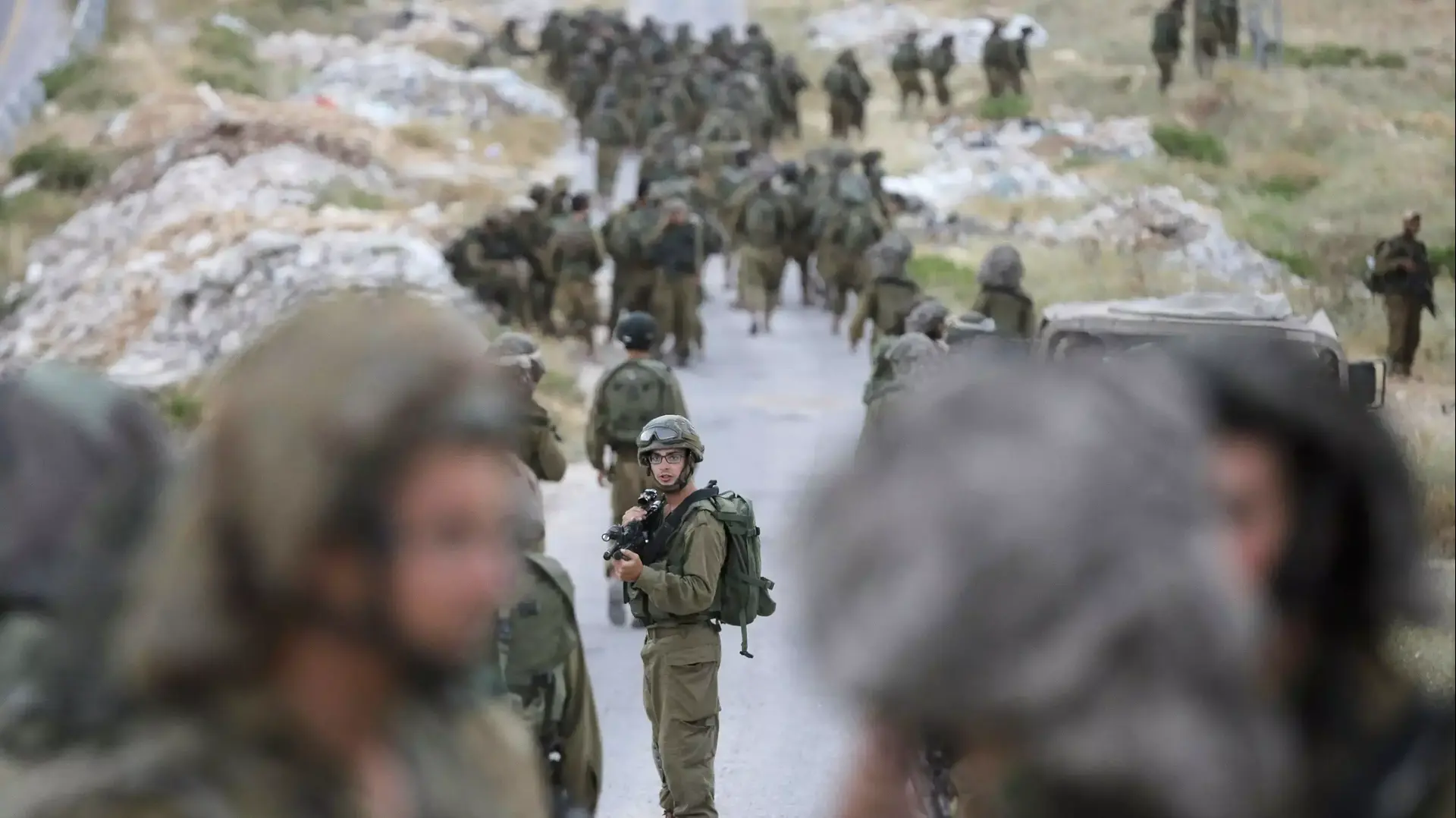 ממשיכים החיפושים אחר החטופים באיזור חברון ממשיכים החיפושים אחר החטופים באיזור חברון