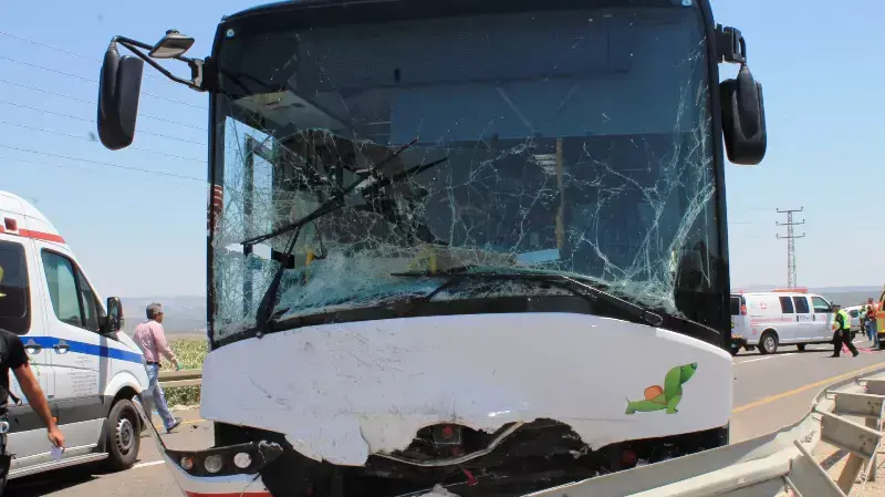 תאונת דרכים קשה ליד כפר מנדא, יוני 2014 תאונת דרכים קשה ליד כפר מנדא, יוני 2014