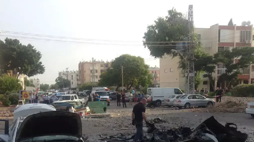 שני בני אדם נפצעו בפיצוץ כלי רכב באור עקיבא, כנראה על רקע פלילי שני בני אדם נפצעו בפיצוץ כלי רכב באור עקיבא, כנראה על רקע פלילי