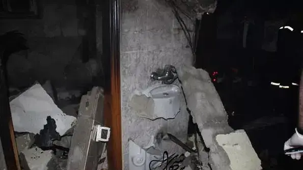 צה"ל הרס חלק מביתו של עמאר אבו עיישה, החשוד בחטיפת הנערים. חברון, 1 ביולי 2014 צה"ל הרס חלק מביתו של עמאר אבו עיישה, החשוד בחטיפת הנערים. חברון, 1 ביולי 2014