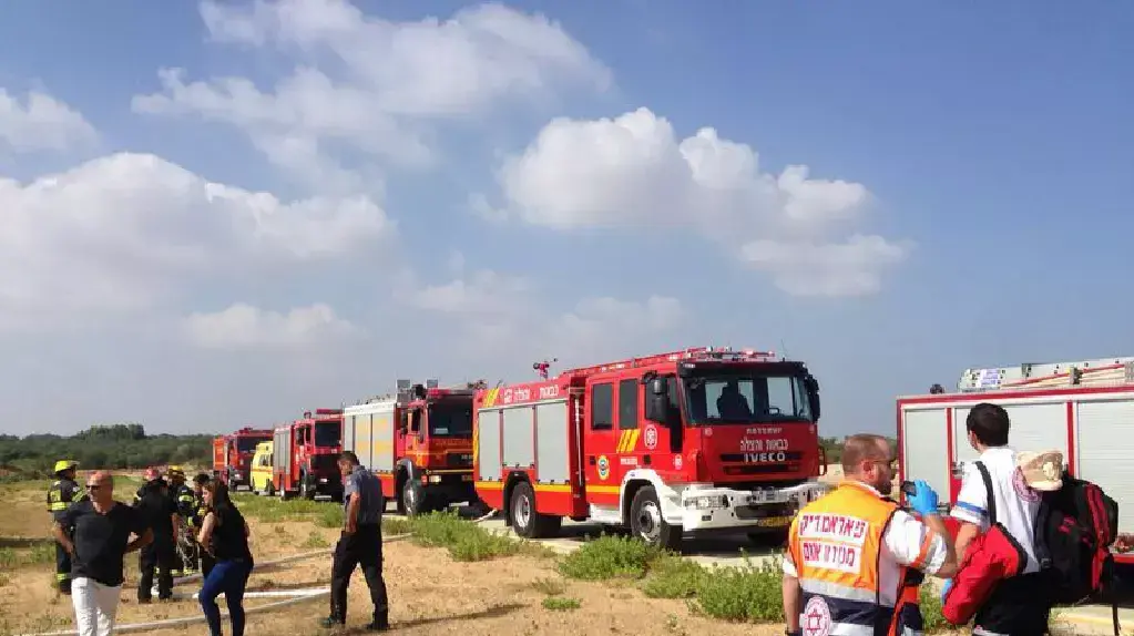 מטוס קל התרסק בראשון לציון, 6 ביולי 2014 מטוס קל התרסק בראשון לציון, 6 ביולי 2014