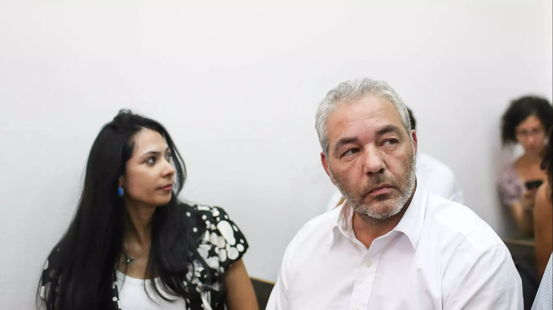 הארכת מעצר לרונאל פישר בבית משפט השלום בירושלים הארכת מעצר לרונאל פישר בבית משפט השלום בירושלים