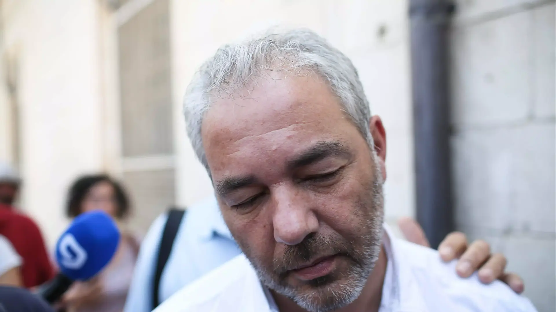 הארכת מעצר לרונאל פישר בבית משפט השלום בירושלים הארכת מעצר לרונאל פישר בבית משפט השלום בירושלים