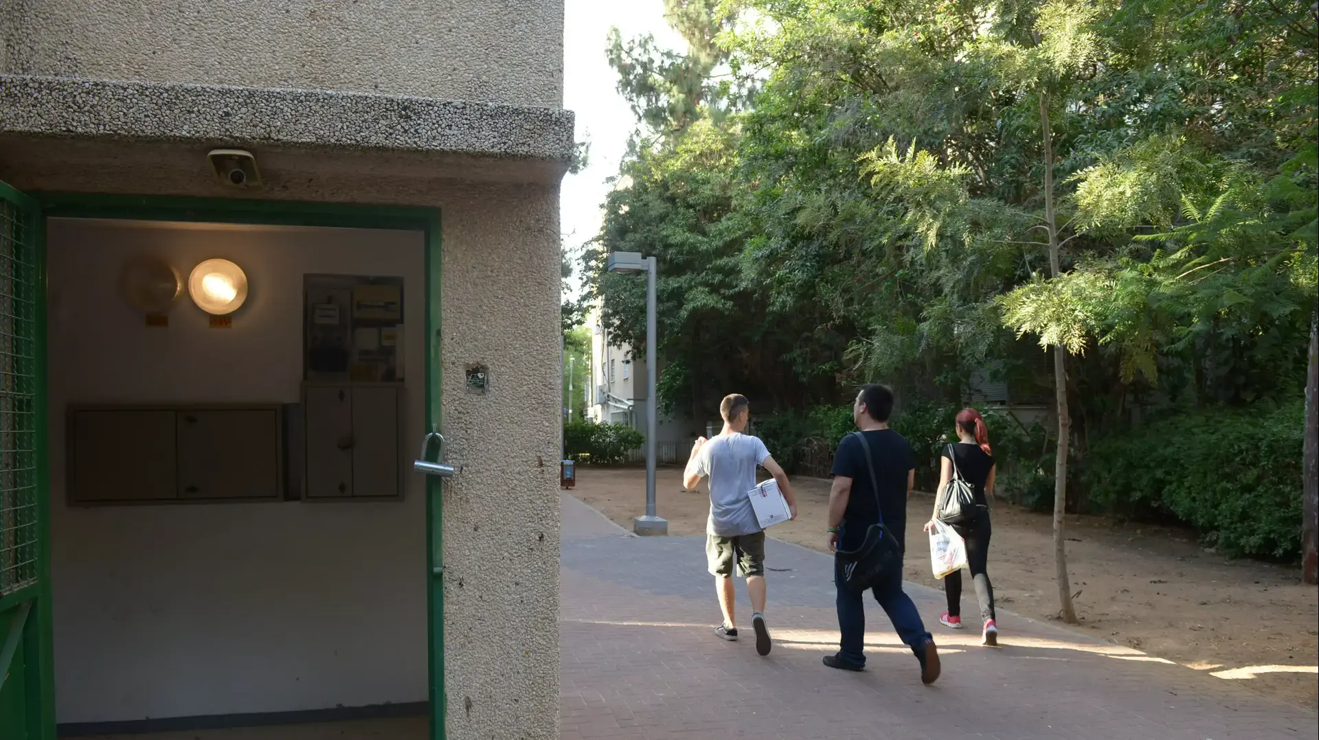 פתיחת מקלט בתל אביב פתיחת מקלט בתל אביב