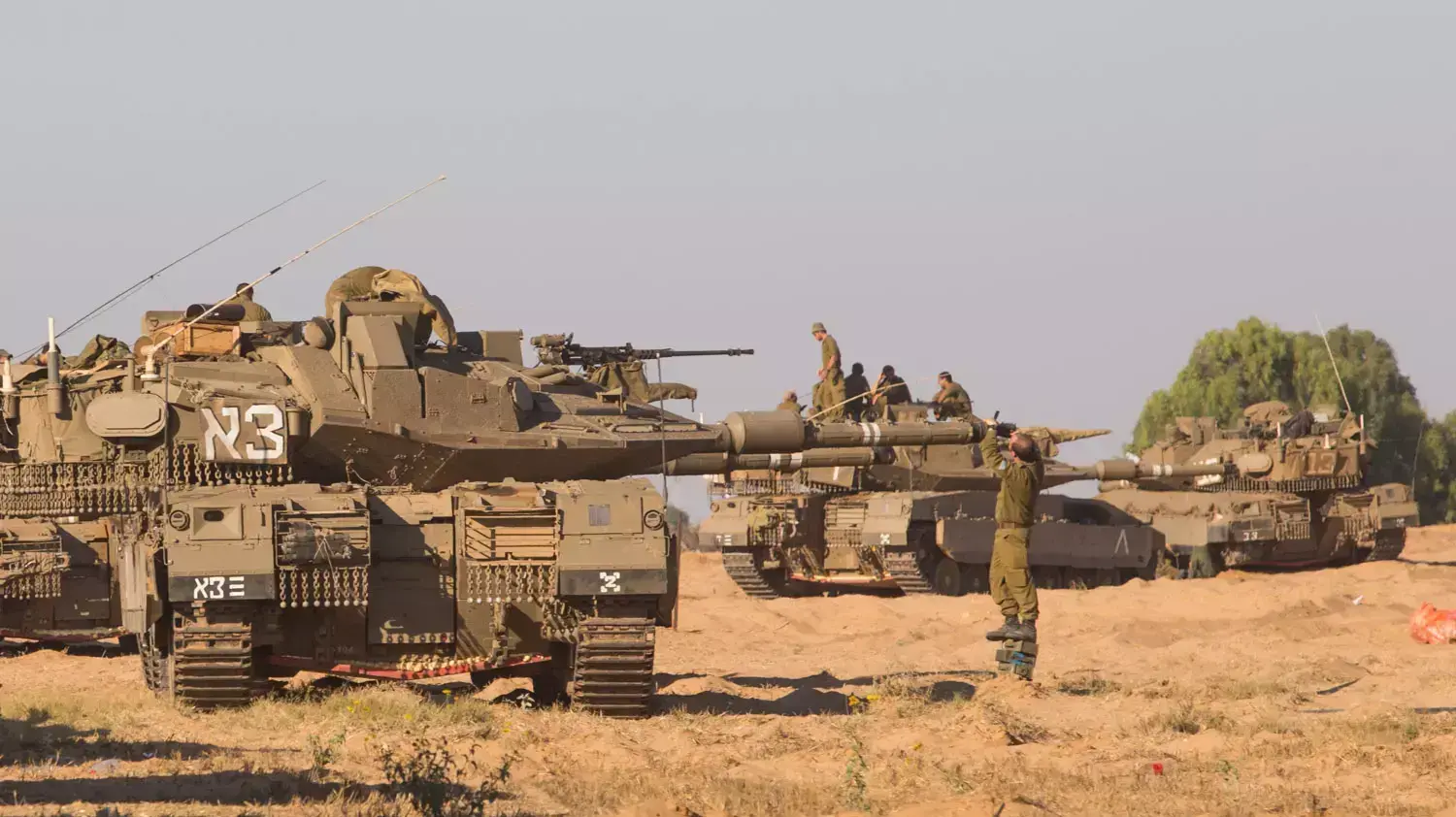 כוחות צה"ל דרום רצועת עזה. יולי 2014 כוחות צה"ל דרום רצועת עזה. יולי 2014