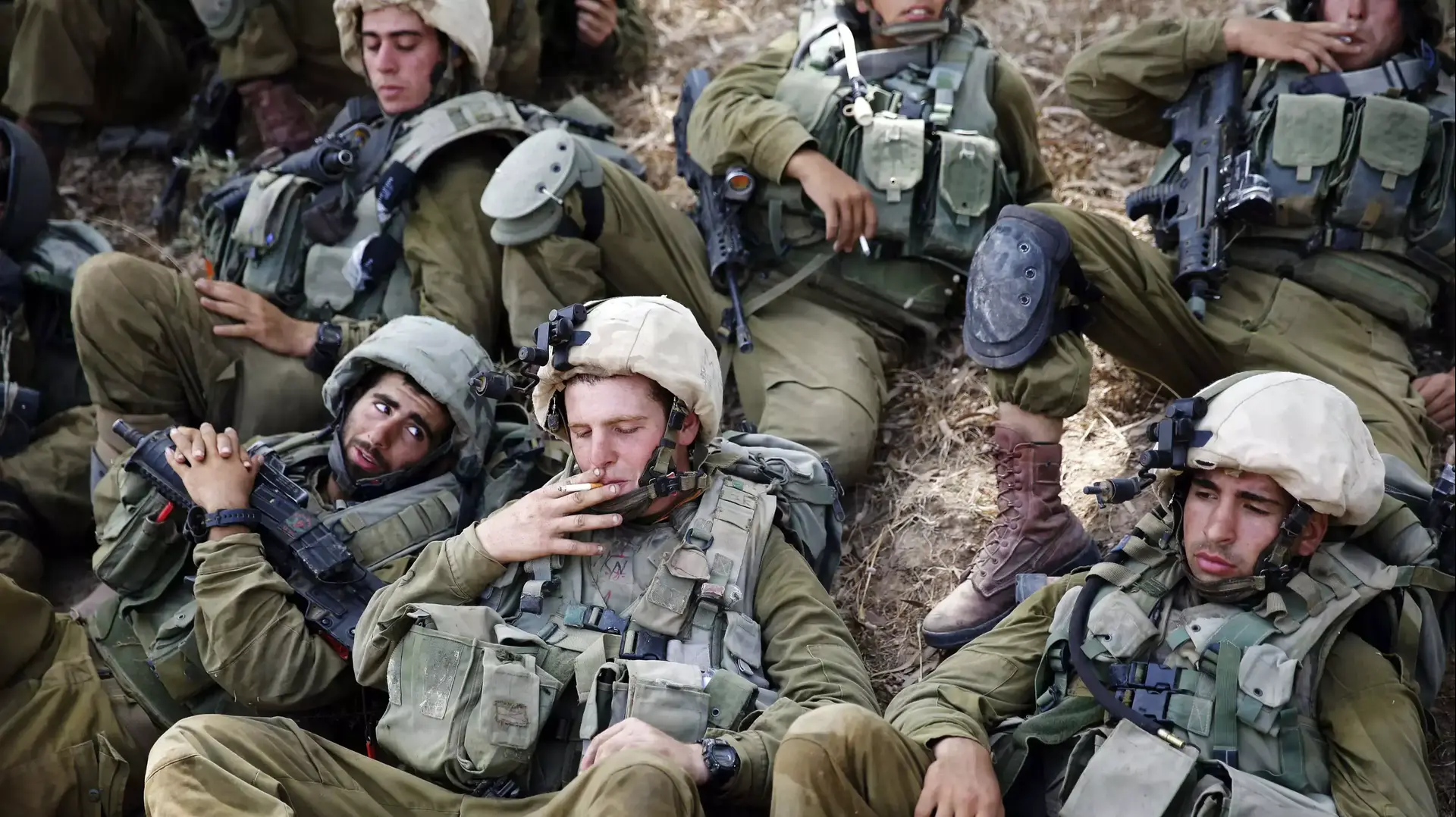 חיילי צה"ל בגבול רצועת עזה במסגרת מבצע צוק איתן 12 ביולי 2014 חיילי צה"ל בגבול רצועת עזה במסגרת מבצע צוק איתן 12 ביולי 2014