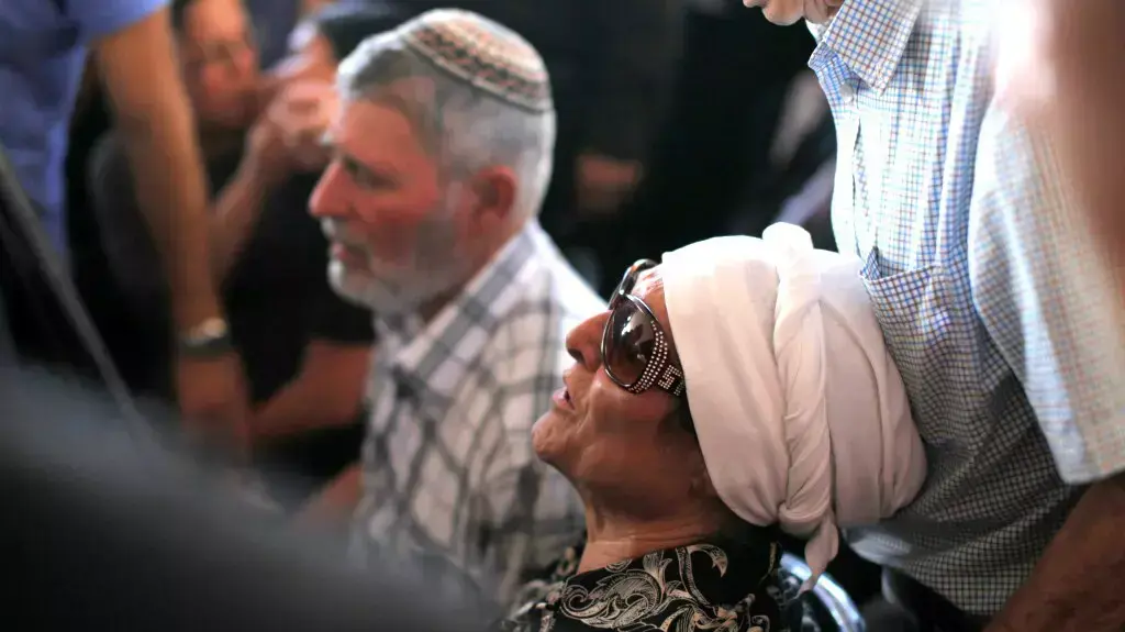 הלווייתו של דרור חנין, ההרוג הראשון במבצע "צוק איתן", יולי 2014 הלווייתו של דרור חנין, ההרוג הראשון במבצע "צוק איתן", יולי 2014