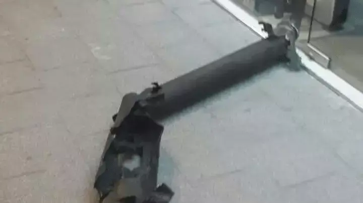 שרידי רקטה שיורטה בקריית גת. 17 ביולי 2014 שרידי רקטה שיורטה בקריית גת. 17 ביולי 2014