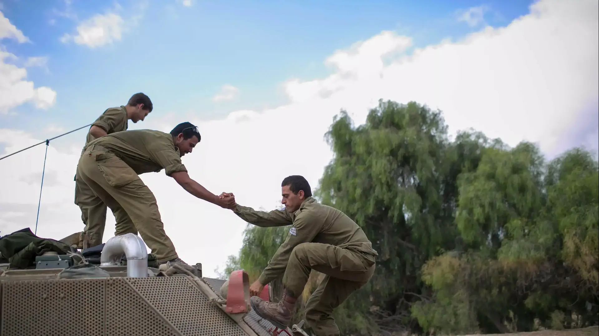 כניסה קרקעית לרצועת עזה במסגרת מבצע צוק איתן כניסה קרקעית לרצועת עזה במסגרת מבצע צוק איתן