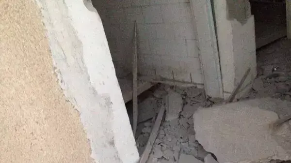 רקטה פגעה פגיעה ישירה בקיבוץ בשער הנגב, יולי 2014 רקטה פגעה פגיעה ישירה בקיבוץ בשער הנגב, יולי 2014