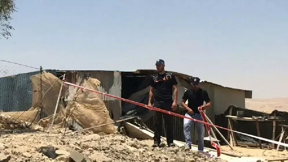 זירת הנפילה בפזורה הבדואית סמוך לדימונה, יולי 2014 זירת הנפילה בפזורה הבדואית סמוך לדימונה, יולי 2014