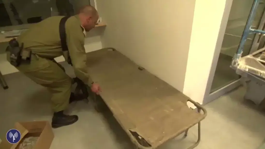 בי"ח שדה במעבר ארז. יולי 2014 בי"ח שדה במעבר ארז. יולי 2014