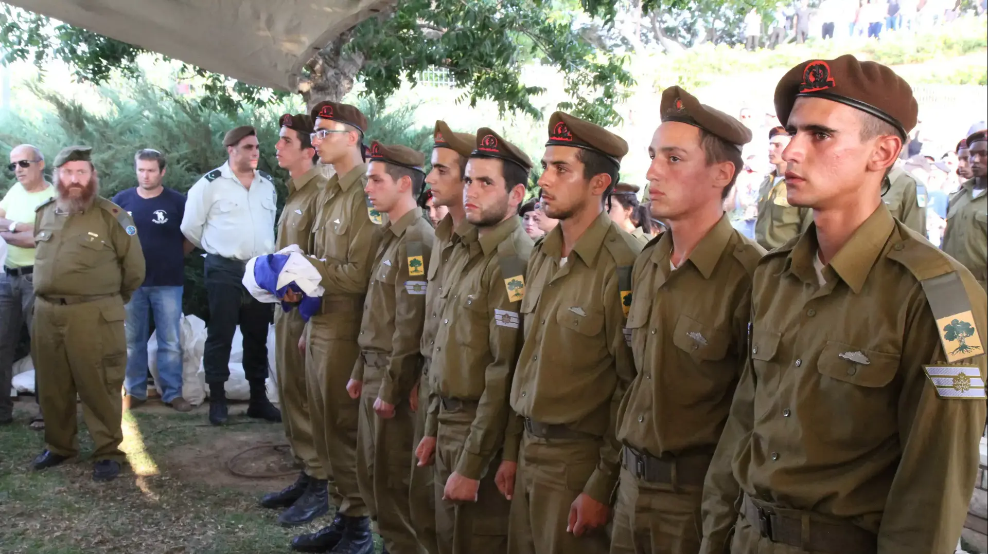 הלווייתו של שחר תעשה בפרדסיה הלווייתו של שחר תעשה בפרדסיה