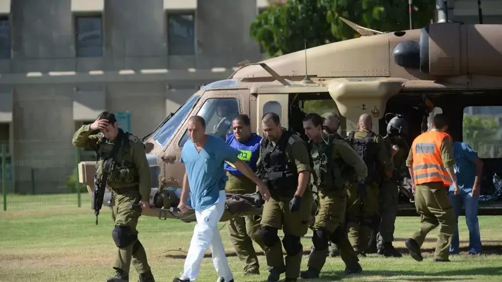 פצועים מגיעים לבית החולים סורוקה, יולי 2014 פצועים מגיעים לבית החולים סורוקה, יולי 2014