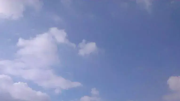 נפילת חלקי רקטה בפתח תקווה. יולי 2014 נפילת חלקי רקטה בפתח תקווה. יולי 2014