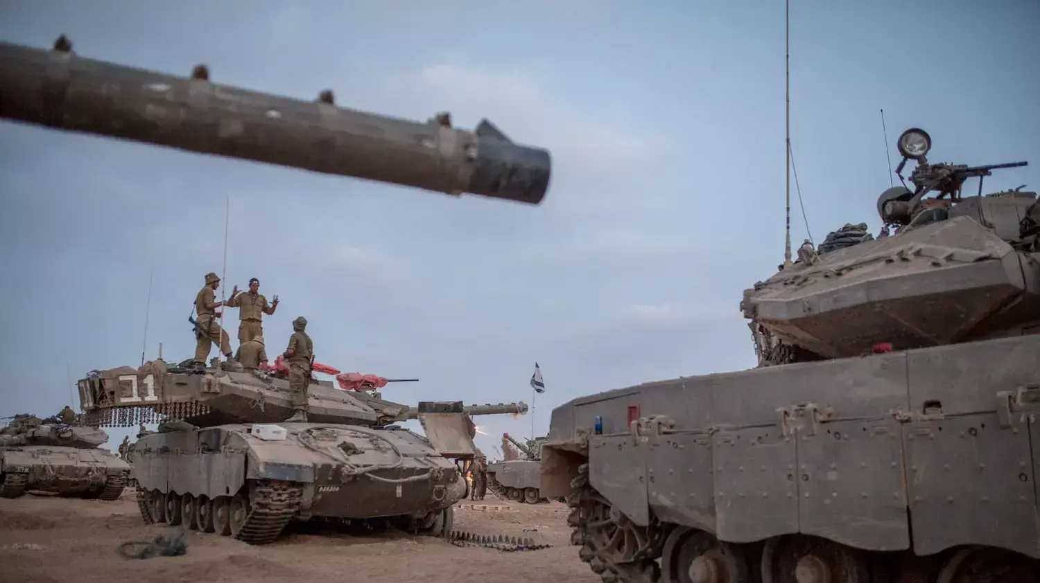 כוחות צה"ל בגבול רצועת עזה היום, יולי 2014 כוחות צה"ל בגבול רצועת עזה היום, יולי 2014