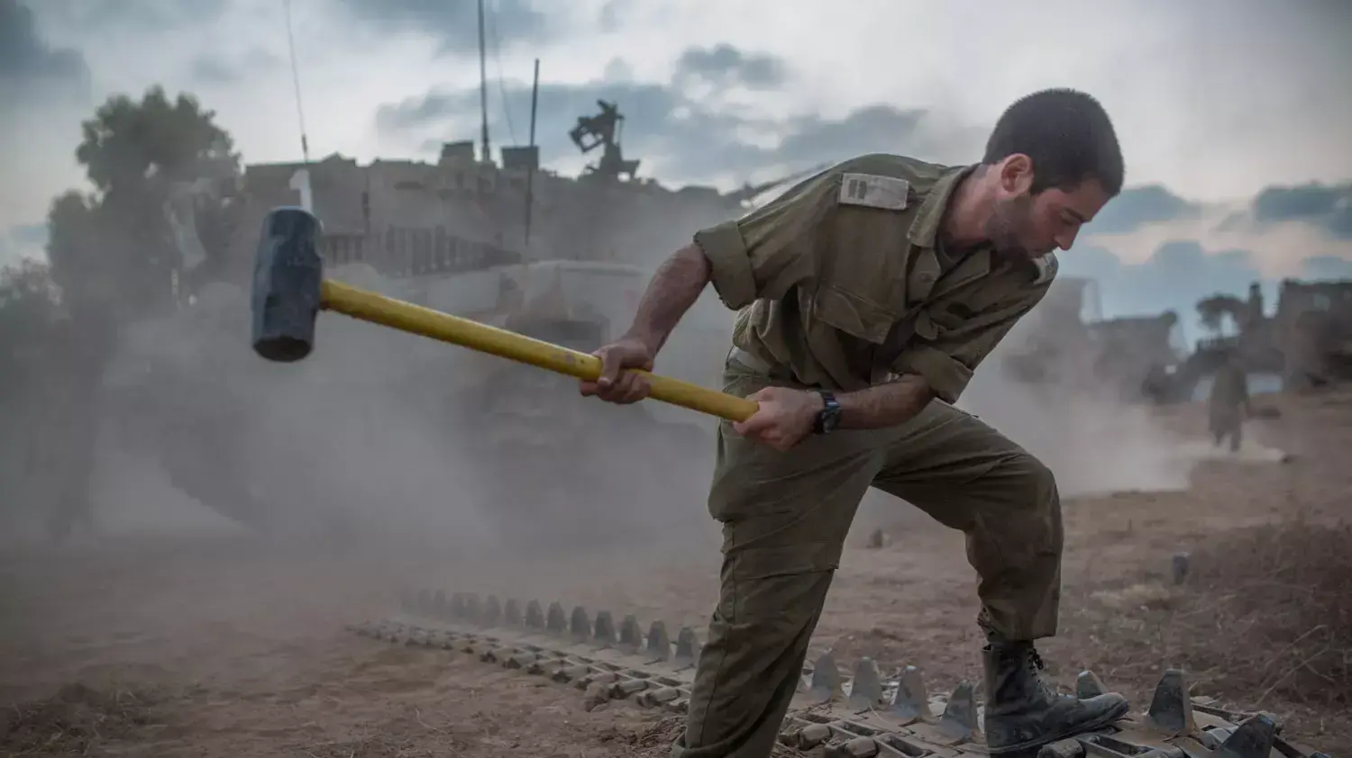 כוחות צה"ל בגבול רצועת עזה היום, יולי 2014 כוחות צה"ל בגבול רצועת עזה היום, יולי 2014
