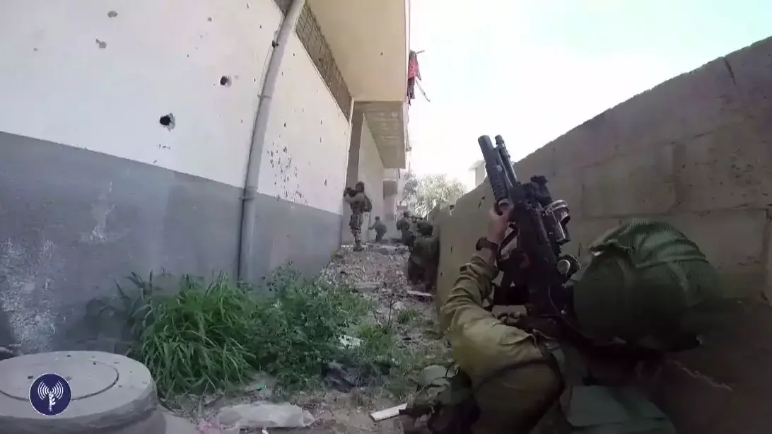 תיעוד: כוחות מיוחדים של צה"ל פועלים בשג'אעיה תיעוד: כוחות מיוחדים של צה"ל פועלים בשג'אעיה