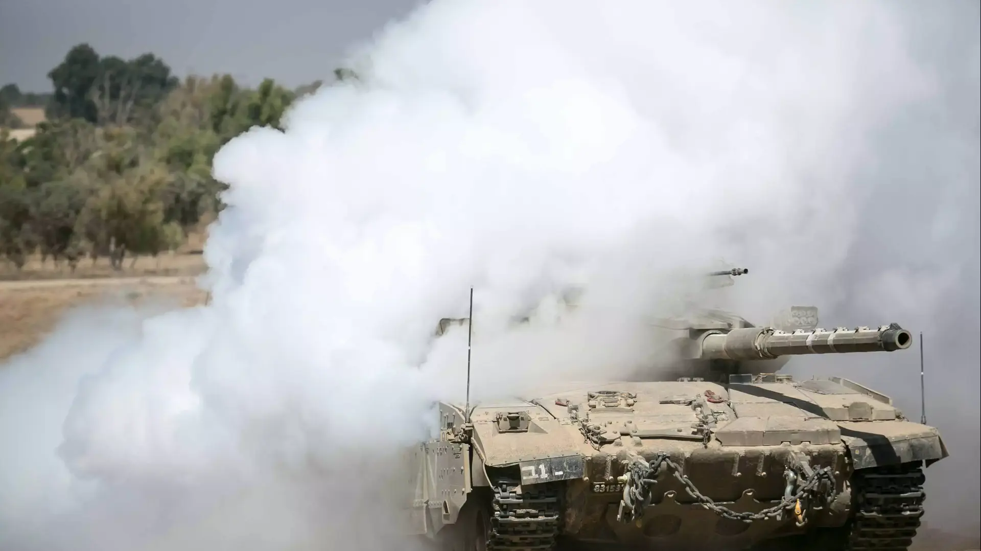 כוחות צה"ל נכנסים לדרום רצועת עזה במהלך מבצע צוק איתך, אוגוסט 2014 כוחות צה"ל נכנסים לדרום רצועת עזה במהלך מבצע צוק איתך, אוגוסט 2014