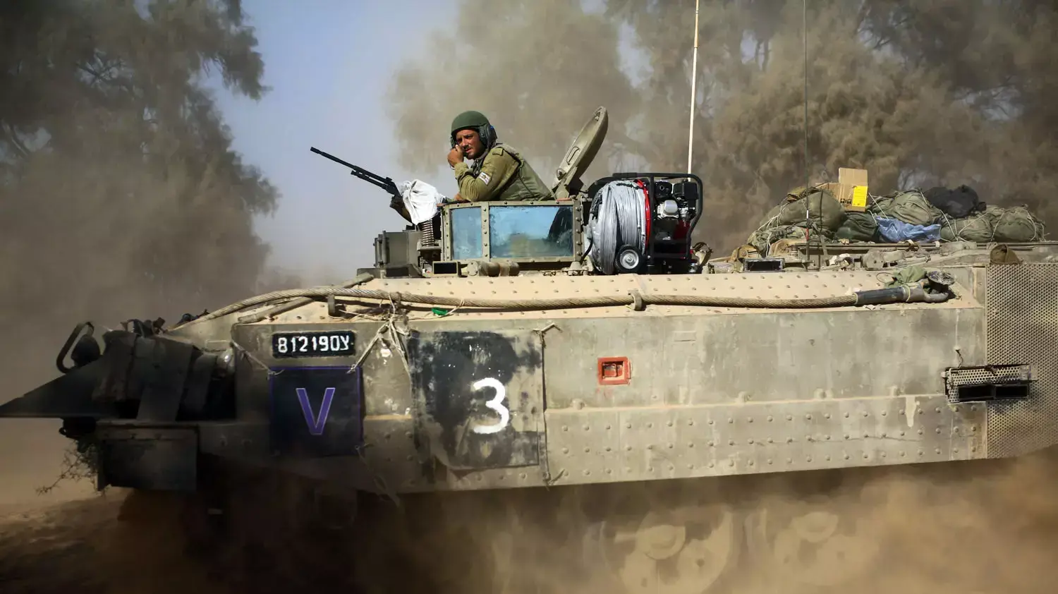 טנקים של צה"ל בגבול רצועת עזה. 2 באוגוסט 2014 טנקים של צה"ל בגבול רצועת עזה. 2 באוגוסט 2014