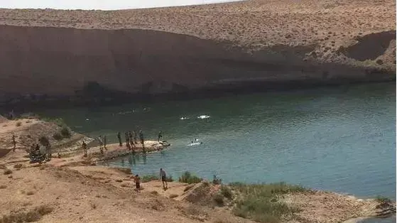 אגם מסתורי שהופיע במדבר בתוניסיה אגם מסתורי שהופיע במדבר בתוניסיה