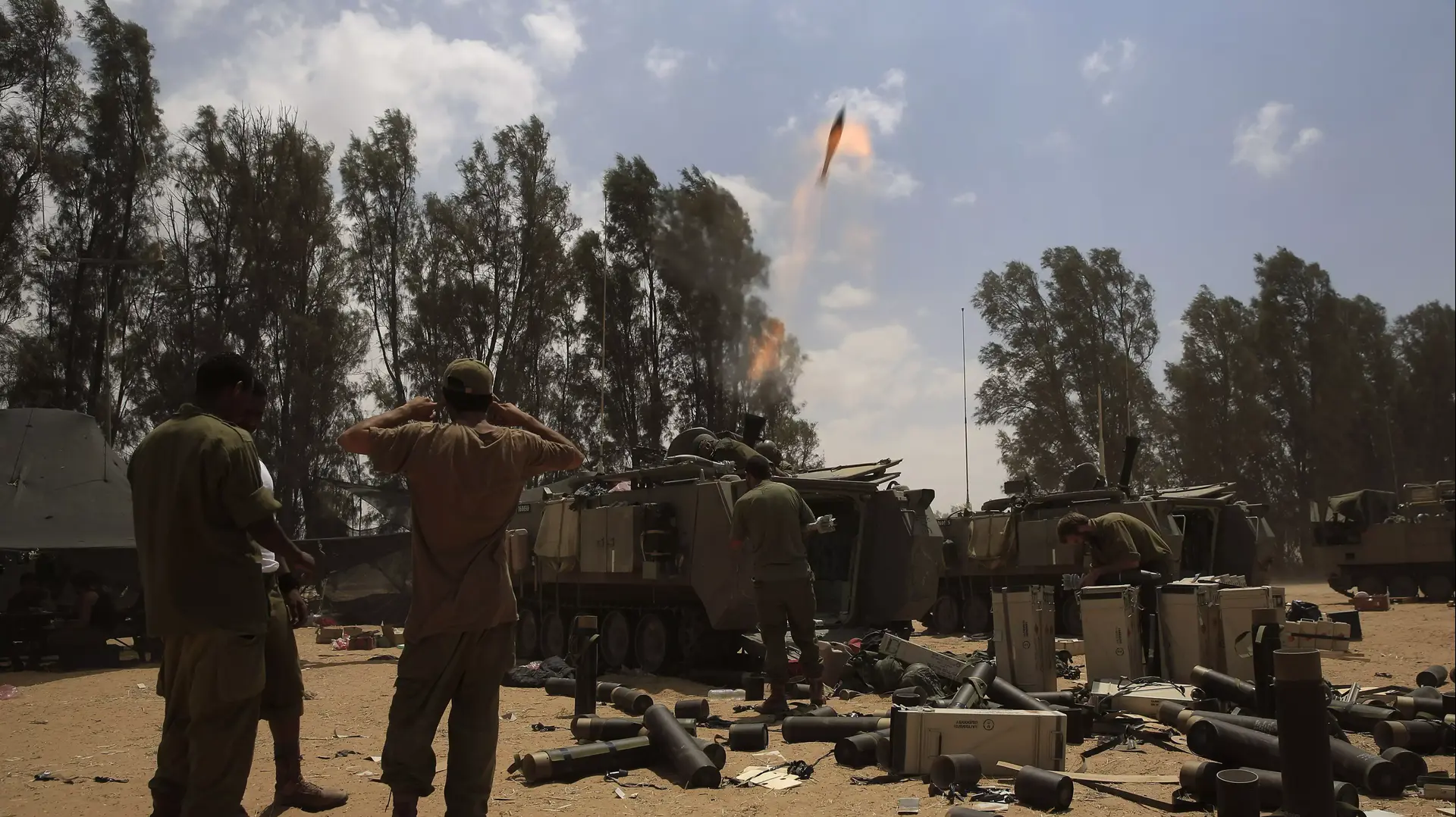 שיגור טיל לעבר עזה מגבול הרצועה 4 באוגוסט 2014 שיגור טיל לעבר עזה מגבול הרצועה 4 באוגוסט 2014