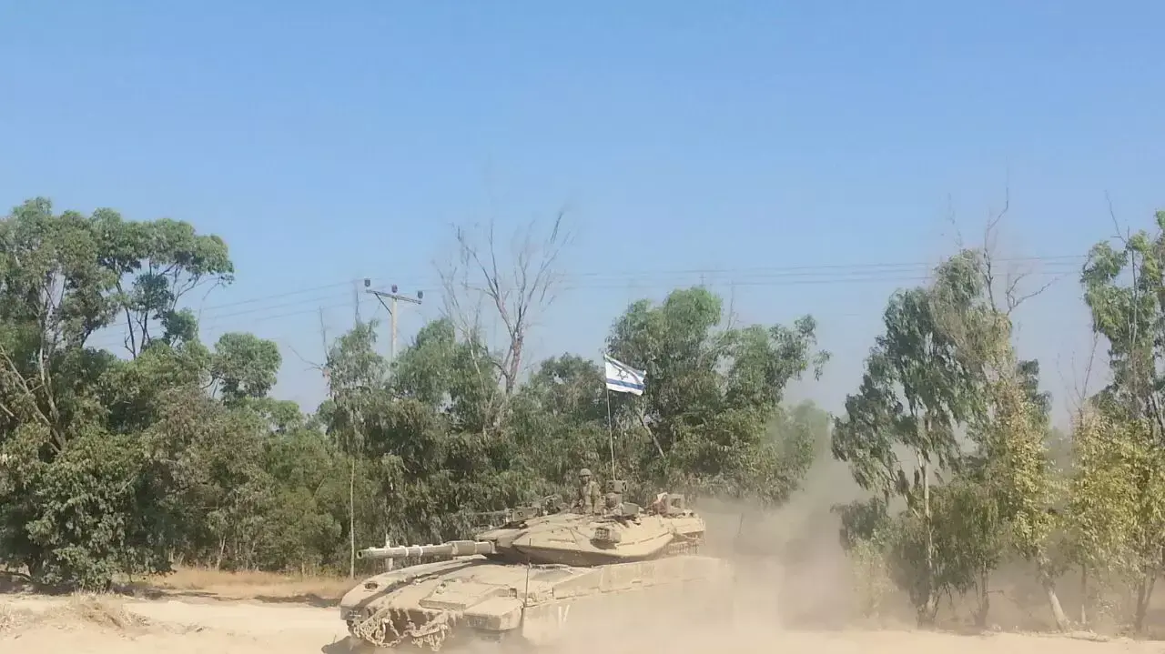 כוחות צה"ל יוצאים מרצועת עזה, אוגוסט 2014 כוחות צה"ל יוצאים מרצועת עזה, אוגוסט 2014
