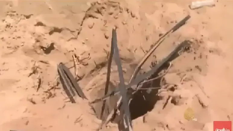 המנהרה שדרכה הוברחה גופתו של סגן הדר גולדין. רפיח, אוגוסט 2014 המנהרה שדרכה הוברחה גופתו של סגן הדר גולדין. רפיח, אוגוסט 2014