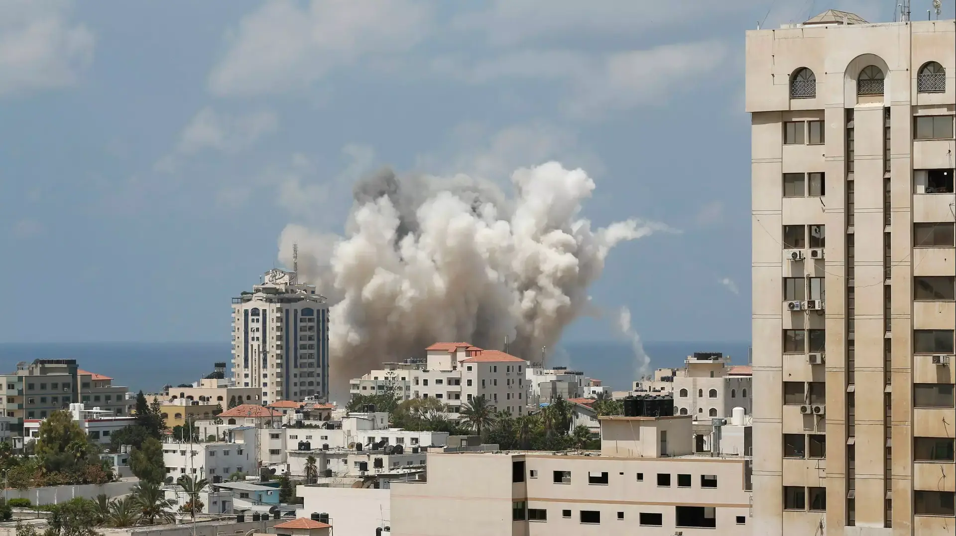תקיפת חיל האוויר בעיר עזה. 9 באוגוסט 2014 תקיפת חיל האוויר בעיר עזה. 9 באוגוסט 2014