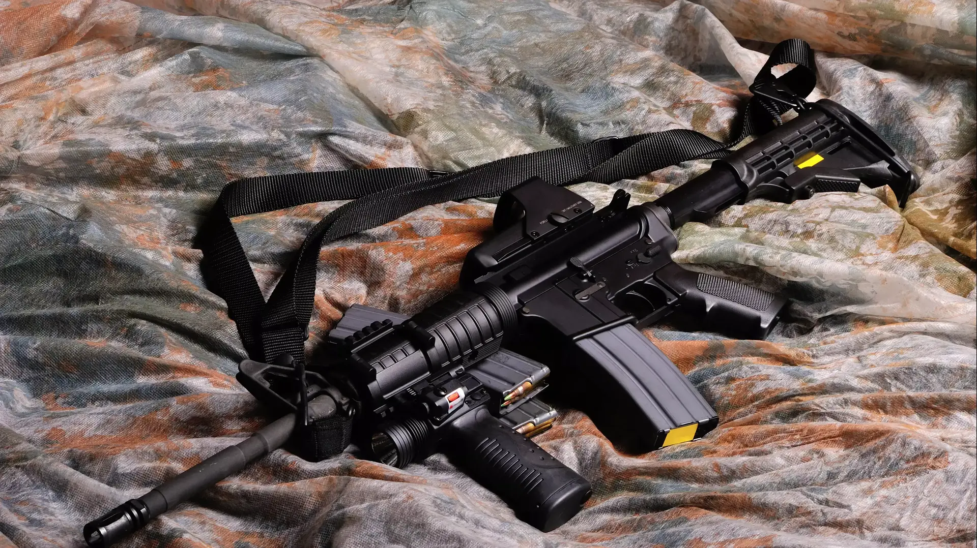 M-16 M-16