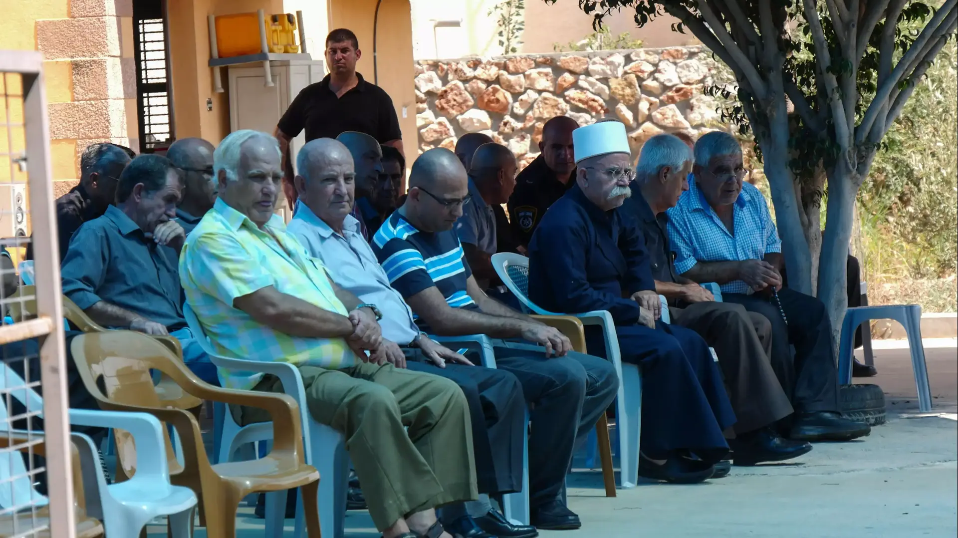 סוכת האבלים בכפר מרר של משפחתו של סנ"צ אמל חליל שנהרג בתאונת דרכים בשוויץ. אוגוסט 2014 סוכת האבלים בכפר מרר של משפחתו של סנ"צ אמל חליל שנהרג בתאונת דרכים בשוויץ. אוגוסט 2014