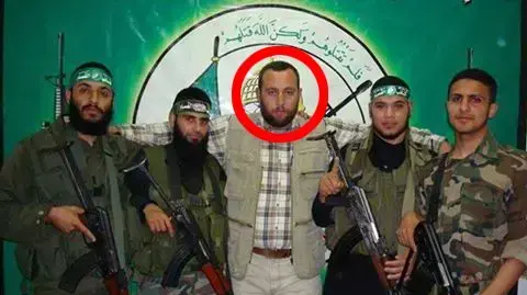 ראאד אל-עטאר - מפקד רפיח בזרוע הצבאית של חמאס ראאד אל-עטאר - מפקד רפיח בזרוע הצבאית של חמאס