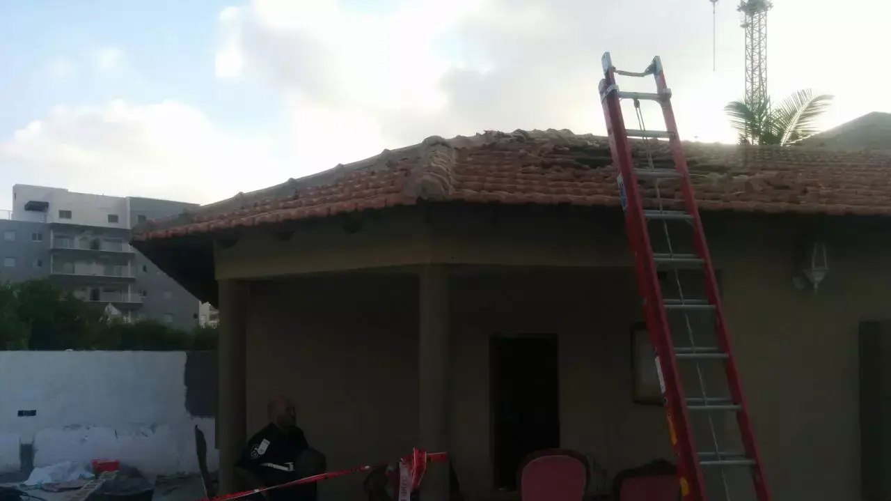 פגיעת רקטה בבית בשדרות, אוגוסט 2014 פגיעת רקטה בבית בשדרות, אוגוסט 2014