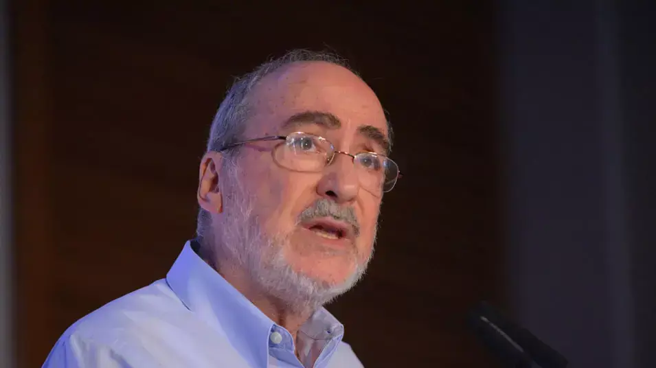נשיא בית המשפט העליון אשר גרוניס בוועידת המשפט באשקלון. אוגוסט 2014 נשיא בית המשפט העליון אשר גרוניס בוועידת המשפט באשקלון. אוגוסט 2014