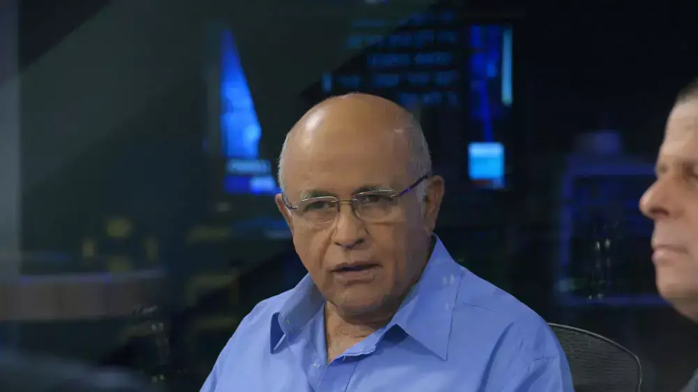 אביגדור קהלני במשדר וואלה! חדשות, אוגוסט 2014 אביגדור קהלני במשדר וואלה! חדשות, אוגוסט 2014