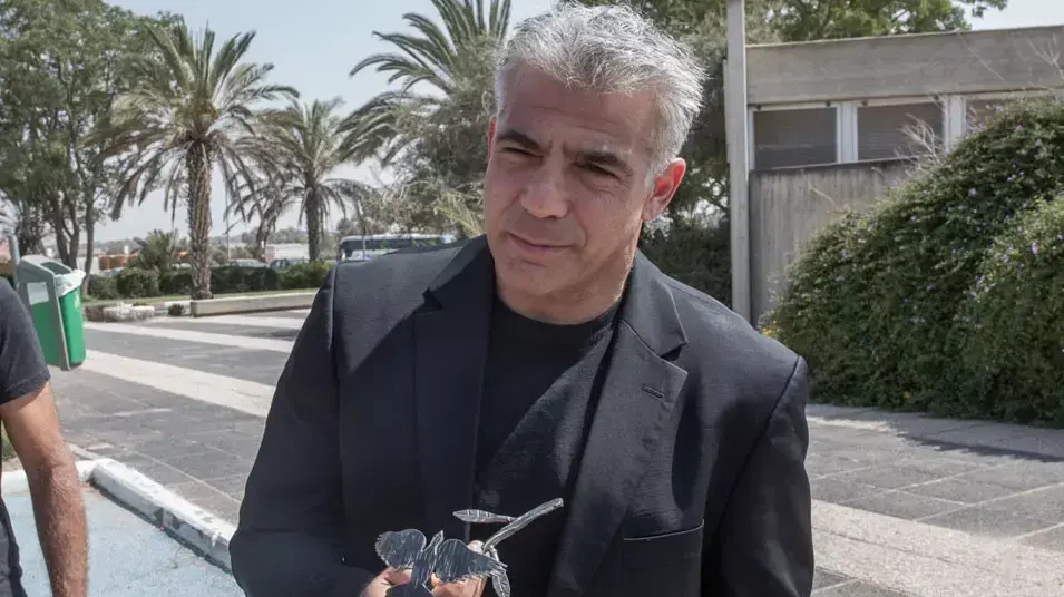 יאיר לפיד בביקור במועצה האזורית אשכול, אוגוסט 2014 יאיר לפיד בביקור במועצה האזורית אשכול, אוגוסט 2014