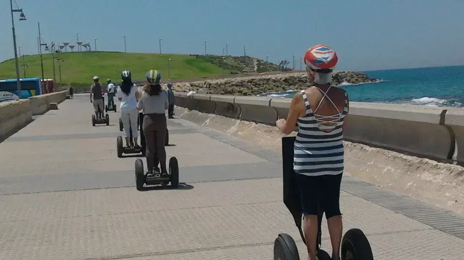 סגווי בנמל ת"א