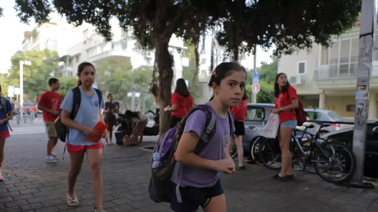 פתיחת שנת הלימודים בבית ספר בלפור בתל אביב, ספטמבר 2014 פתיחת שנת הלימודים בבית ספר בלפור בתל אביב, ספטמבר 2014