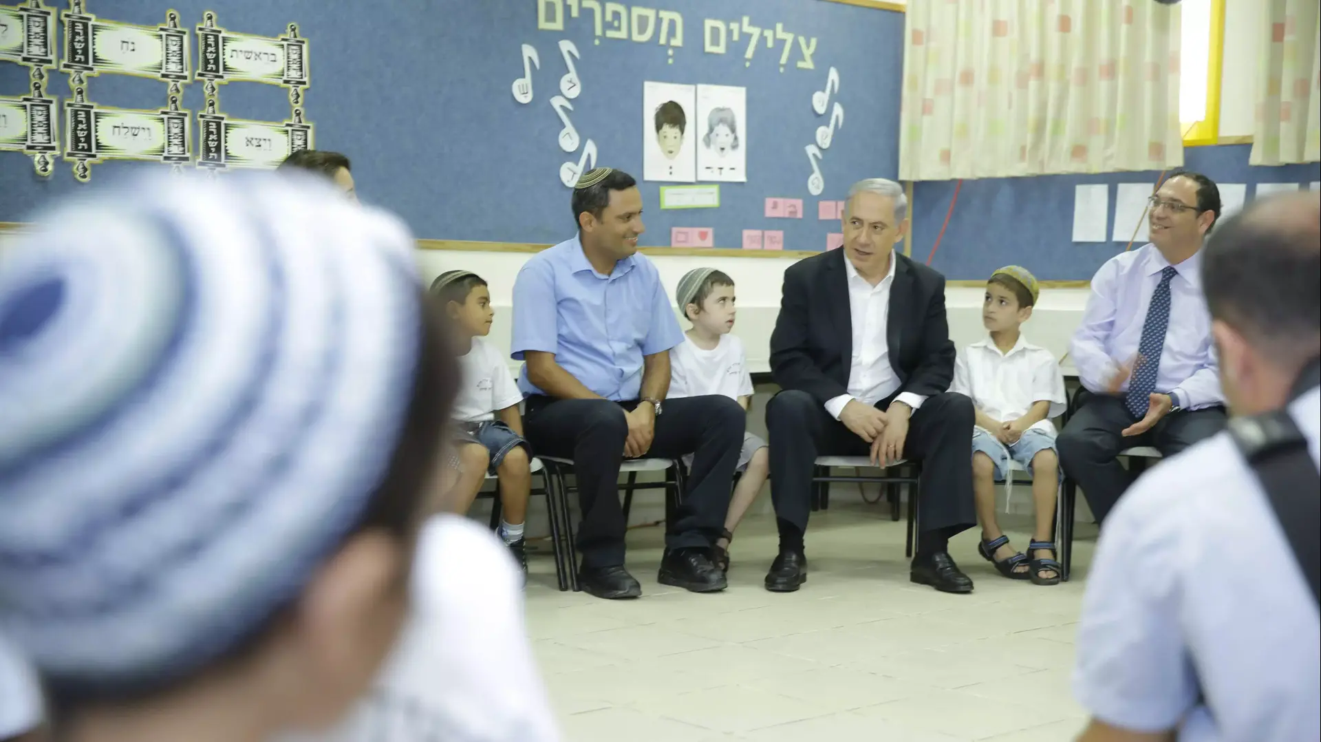ראש הממשלה בנימין נתניהו בפתיחת שנת הלימודים בשדרות, ספטמבר 2014