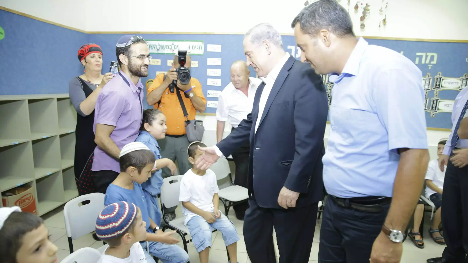 ראש הממשלה בנימין נתניהו בפתיחת שנת הלימודים בשדרות, ספטמבר 2014