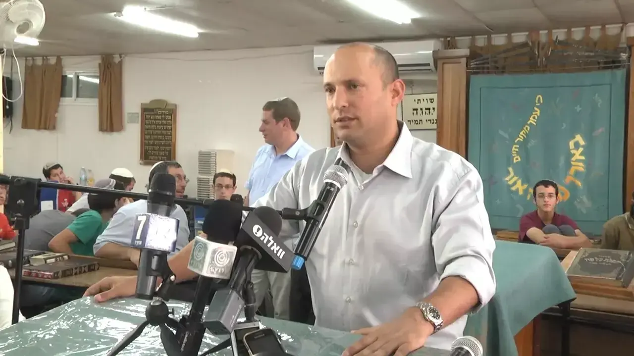 נפתלי בנט בישיבת הנערים שנרצחו: "סמל העם היהודי"