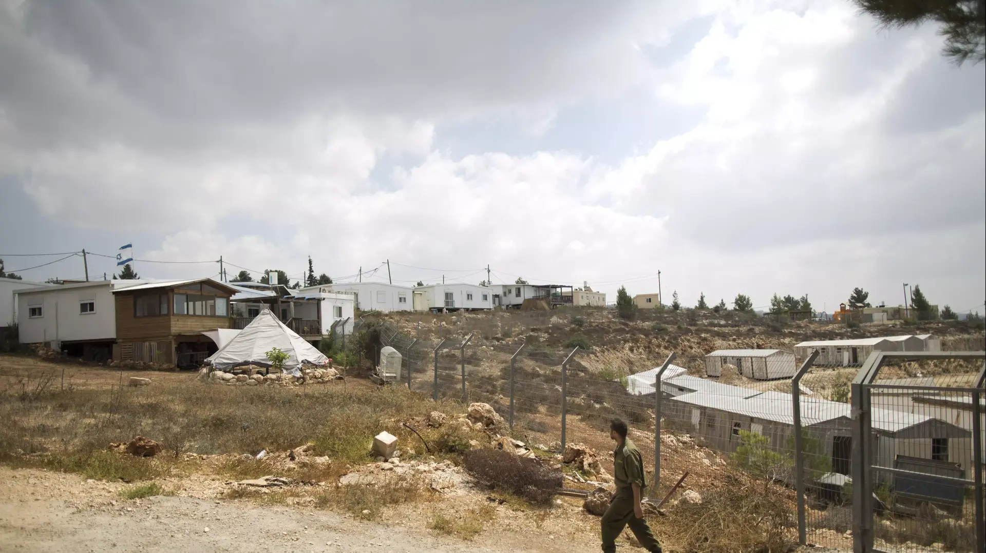 מבנים ביישוב גבעות בגוש עציון מבנים ביישוב גבעות בגוש עציון