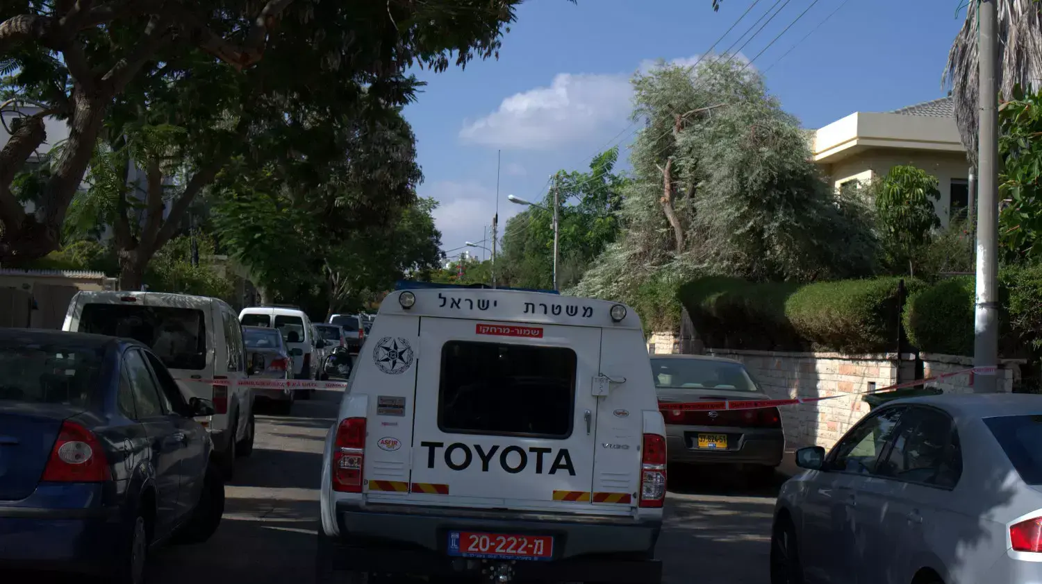 מכונית שבו נשכח פעוט בן שנתיים ביהוד, ספטמבר 2014 מכונית שבו נשכח פעוט בן שנתיים ביהוד, ספטמבר 2014
