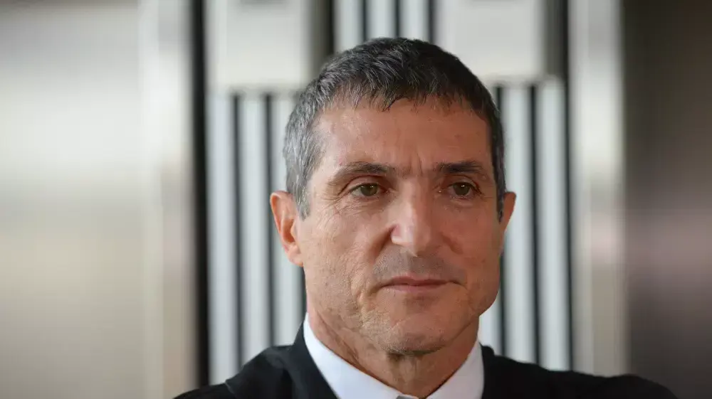 עו"ד ירום הלוי בהכרעת הדין לאב הנאשם בטלטול התאומים, מחוזי תל אביב, בפטמבר 2014 עו"ד ירום הלוי בהכרעת הדין לאב הנאשם בטלטול התאומים, מחוזי תל אביב, בפטמבר 2014