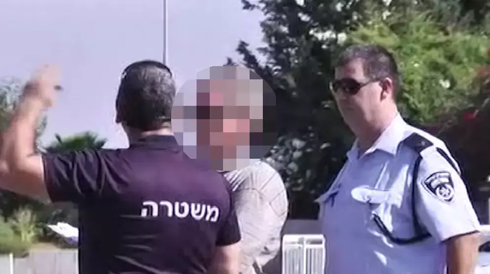 נהג האוטובוס שדרס הבוקר תלמיד מחוץ לבית הספר בכפר מנחם, ספטמבר 2014 נהג האוטובוס שדרס הבוקר תלמיד מחוץ לבית הספר בכפר מנחם, ספטמבר 2014