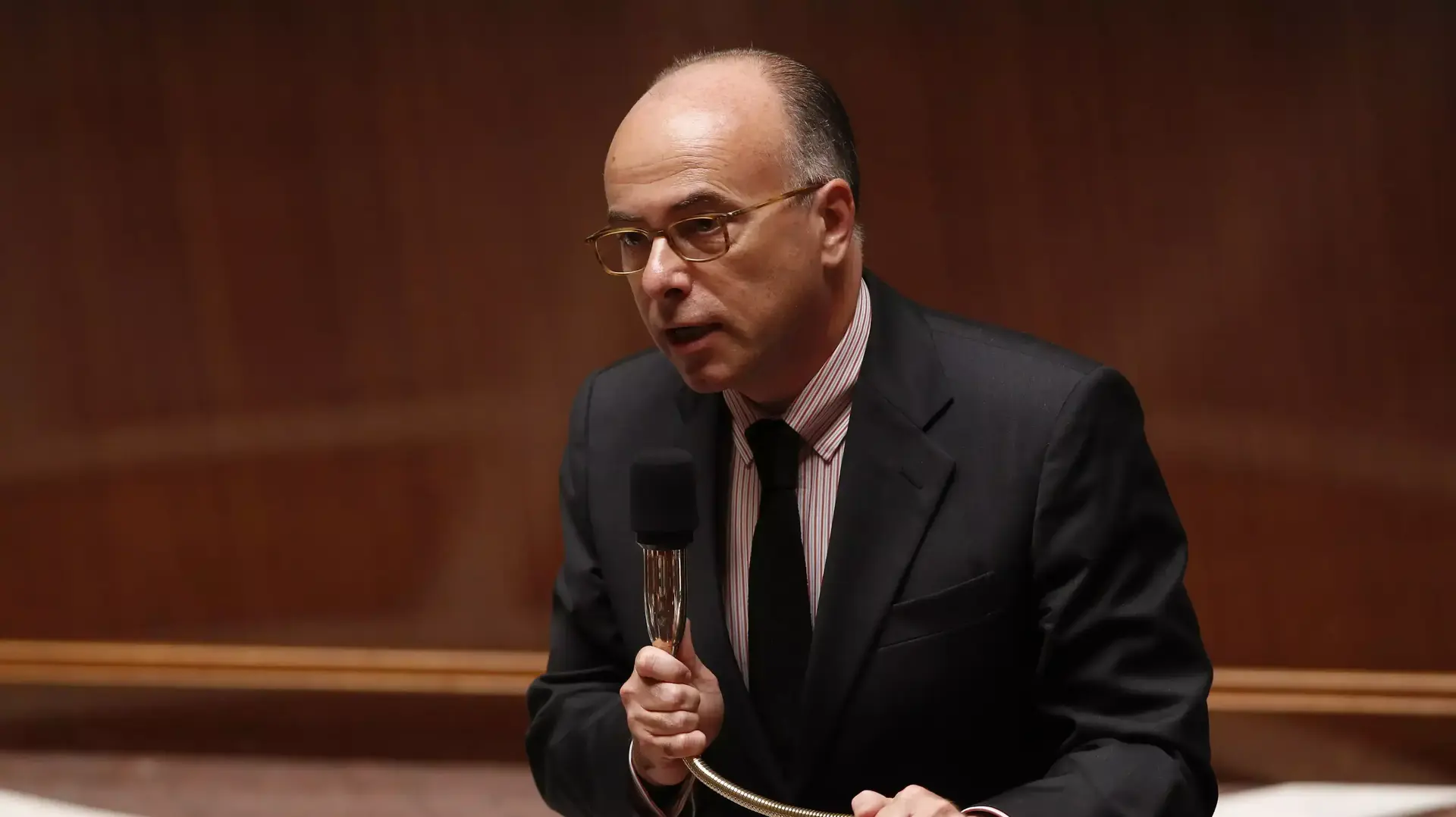 שר הפנים של צרפת ברנאר קאזנוב שר הפנים של צרפת ברנאר קאזנוב